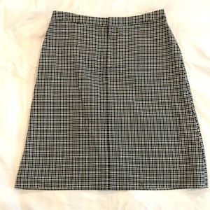 Black and white, banana republic skirt